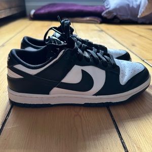 Used Nike Dunk Low “panda”